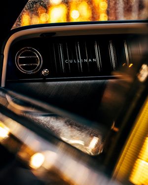 Image post by @rollsroycecars on Instagram