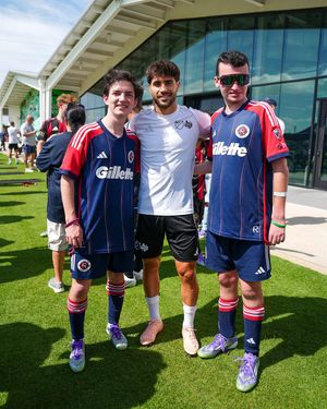Image post by @NERevolution on Twitter