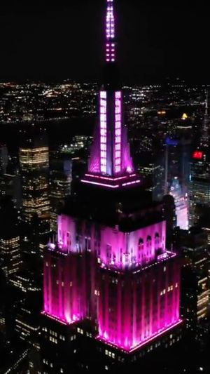 Video post by @empirestatebldg on Instagram