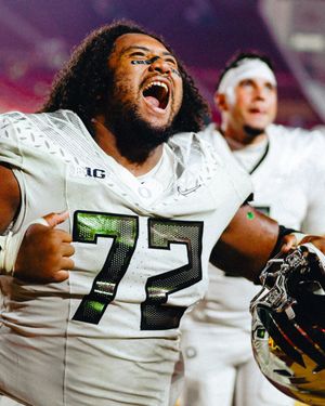 Image post by @oregonfootball on Instagram
