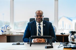 Image post by @memphisfootball on Instagram