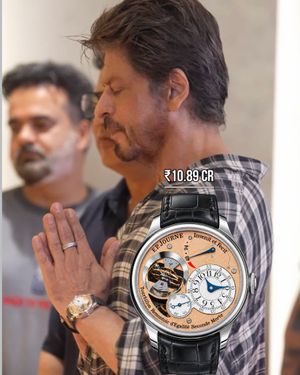 Image post by @celebwatchspotter on Instagram