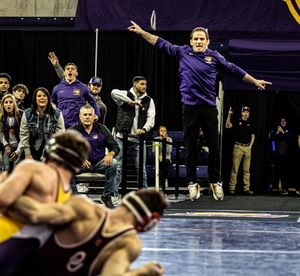 Image post by @uniathletics on Instagram