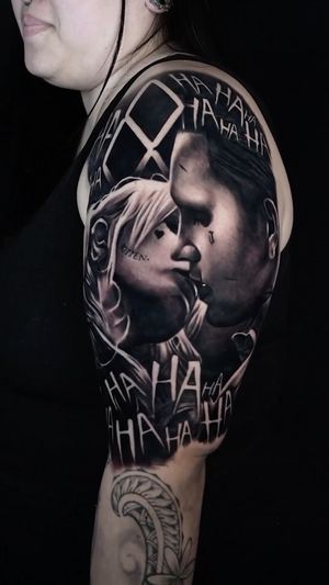 Video post by @skindesigntattoos on Instagram
