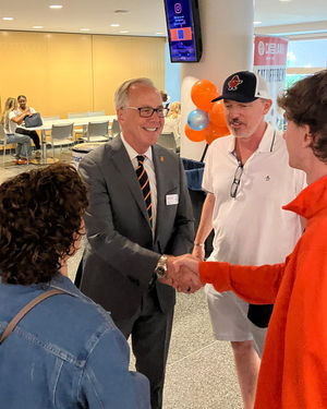 Image post by @newhousesu on Instagram