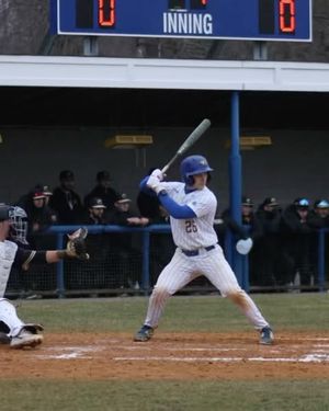 Image post by @unewhavenbase on Instagram
