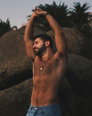 Image post by @itsrobbieg on Instagram