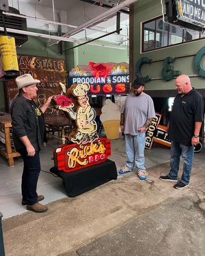 Image post by @rick_harrison on Instagram