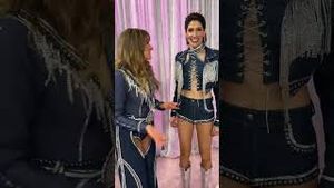 Video post by @telemundo on YouTube