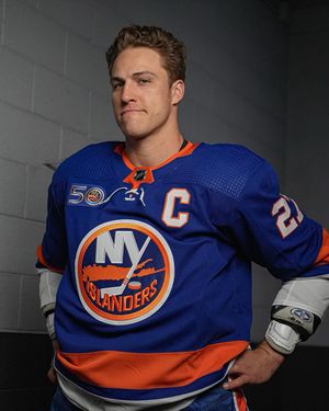 Image post by @nyislanders on Instagram