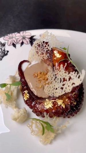 Video post by @lipsmackingfoodie on Instagram