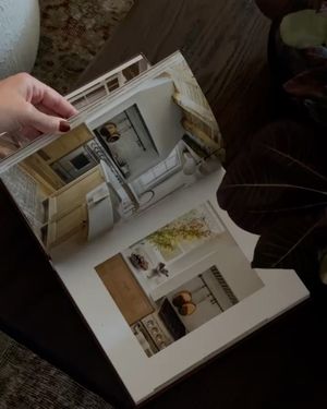 Image post by @shoppeamberinteriors on Instagram
