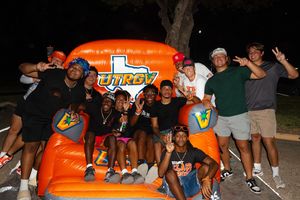 Image post by @utrgvfootball on Instagram