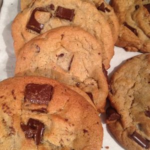 Image post by @insomniacookies on Instagram