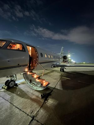 Image post by @acs_aircharter on Instagram