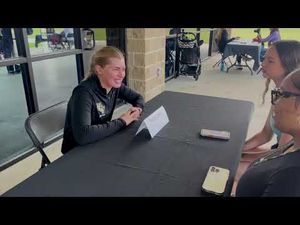 Video post by @helenacelentano on YouTube