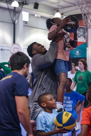Image post by @NDFootball on Twitter