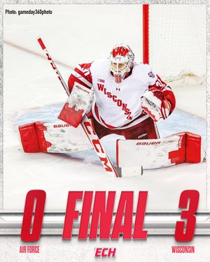 Image post by @everythingcollegehockey on Instagram