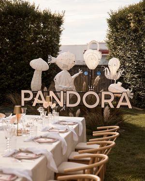 Image post by @theofficialpandora on Instagram