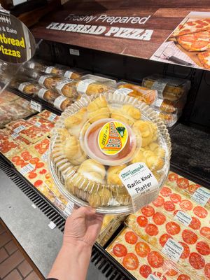 Image post by @stewleonards on Instagram