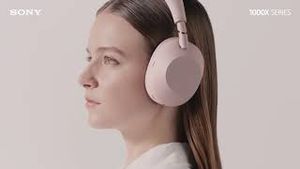 Video post by @sonyelectronics on YouTube