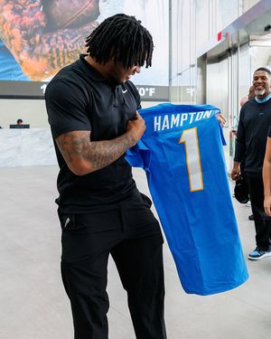 Image post by @miajonesphotography on Instagram