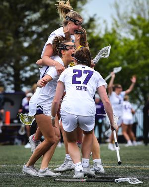 Image post by @nu_lax on Instagram
