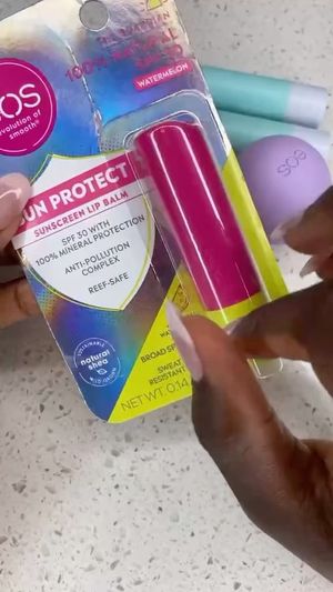 Video post by @eosproducts on Instagram