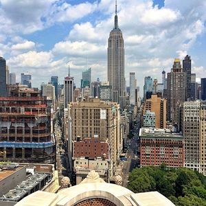 Image post by @empirestatebldg on Instagram