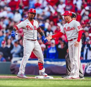 Image post by @Phillies on Twitter