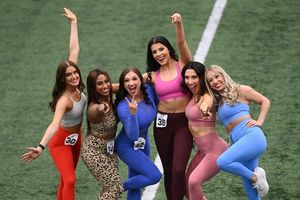 Image post by @coltscheer on Instagram