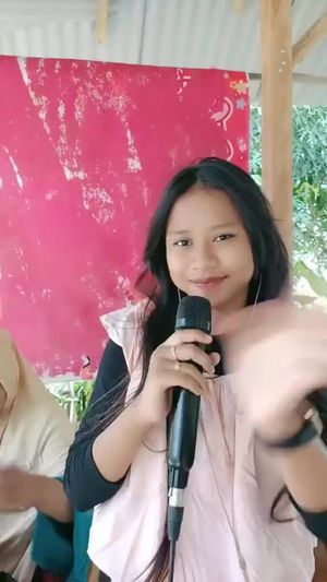 Video post by @da7april on TikTok