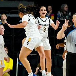 Image post by @appstatewbb on Instagram