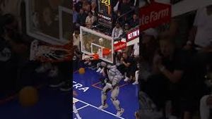 Video post by @magichourai on YouTube