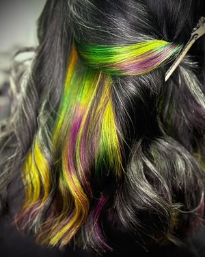 Image post by @pulpriothair on Instagram