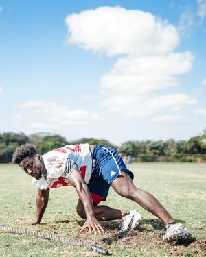 Image post by @faufootball on Instagram