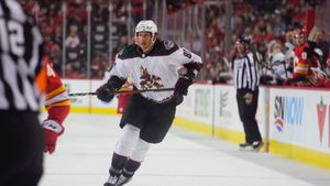 Image post by @ArizonaCoyotes on Twitter