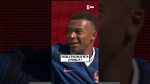 Video post by @FOX Soccer on YouTube