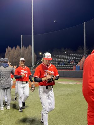 Image post by @zoecollinssports on Instagram