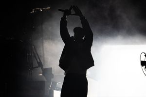 Image post by @ComplexMusic on Twitter