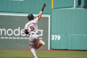 Image post by @mikeyaz18 on Instagram