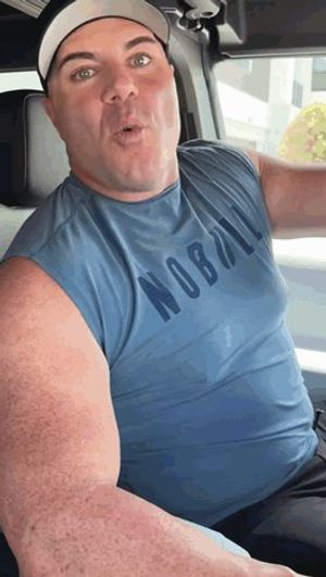 Video post by @GnarlyCharlie12 on Twitter