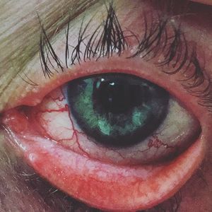 Image post by @eyebrainear on Instagram
