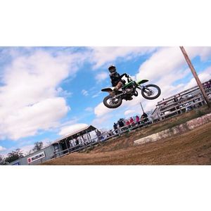 Video post by @senditfilms on Instagram