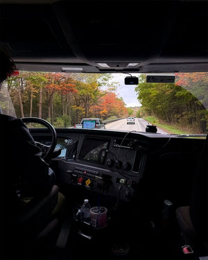 Image post by @freightlinertrucks on Instagram
