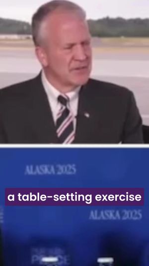 Video post by @talkingredandblue on TikTok
