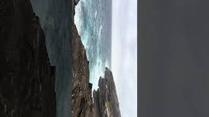 Video post by @nuirdek on YouTube