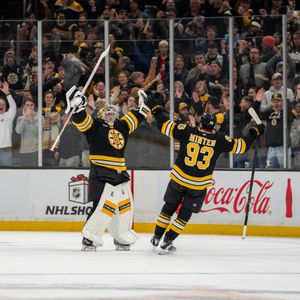Image post by @NHLBruins on Twitter
