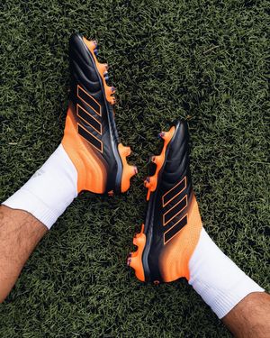 Image post by @soccerdotcom on Instagram