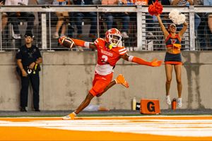 Image post by @utrgvfootball on Instagram